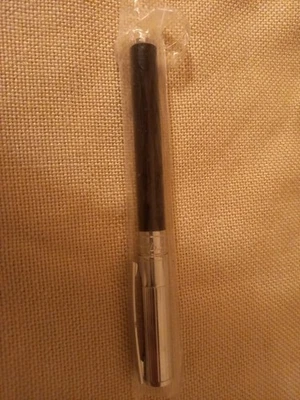 ST.DUPONT-Paris füller Patronenfüller Unbenutztes Exemplar Original Neu neu  neu - Bild 1 von 4