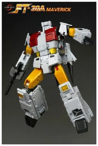 IN STOCK Transform FT-30A Maverick G1 Silverbolt Figure New - Bild 1 von 5
