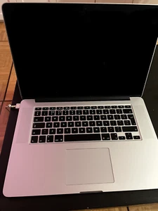 Apple MacBook Pro 15.4" 500GB SSD, Intel Core i7 4ª generation, 2,20 GHz 16Gb - Zdjęcie 1 z 6