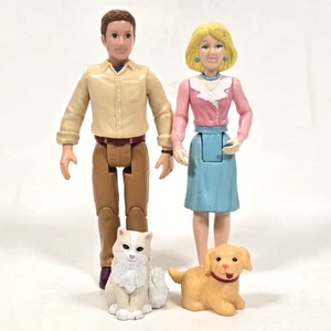 Fisher Price liebevolle Familie Puppenhaus Puppen Eltern Mama Papa Katze Hund 90er VINTAGE - Bild 1 von 11
