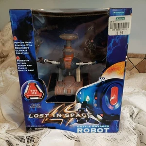 Lost in Space Battle Ravaged Robot Action Figure, Sealed Trendmasters 1997 - Picture 1 of 5