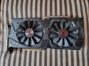 ASUS NVIDIA GeForce GTX 970 4GB GDDR5 Graphics Card (‎STRIX-GTX970-DC2-4G5) - Picture 1 of 3