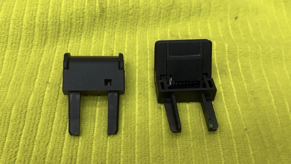 2X OEM DUAL CS 505-2 3 TURNTABLE DUST COVER HINGES  ALSO USED ON OTHER MODELS 🔥 - Image 1 of 4