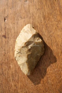 PREHISTOIRE---BIFACE ACHEULEEN FINAL SUPERBE OISE P 337 - Imagen 1 de 4
