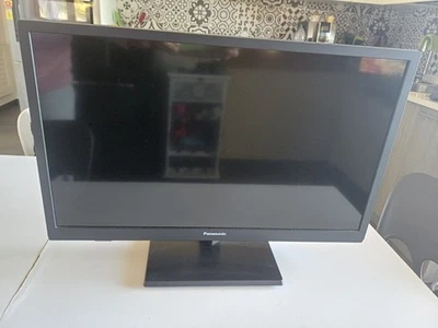 Panasonic TV Led 24" TX-24G310E 2 Hdmi 1 Scart 1 Usb Telecomando DVBT2  - Immagine 1 di 4