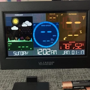 La Crosse Technology WiFi Professional Weather Station Wind Speed Alerts Tested - Picture 1 of 17