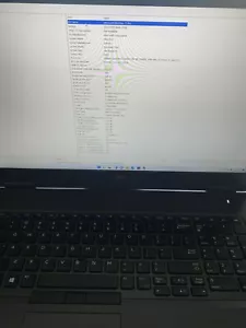 Dell Precision 7740 17.3 inch (250GB, Intel Core i5 9th Gen., 2.50GHz, 8GB RAM) - Picture 1 of 3