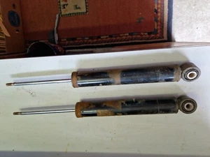 2 x Stossdämpfer hinten AUDI TTS Bj 2009 magnetic ride 8j0513025E defekt - Bild 1 von 8