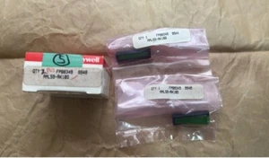Honeywell Industrie Panel Halterung Anzeigen P/N: AML59-RK10G - Bild 1 von 2