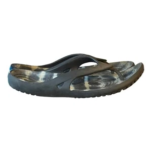 Sandalias Crocs para mujer talla 11 Kadee 2 chanclas gráficas - Imagen 1 de 3