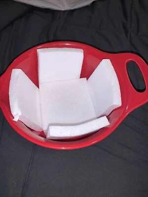 Rachael Ray 2 QT Mixing/Serving Bowl Handle Red and Taupe Oven Safe New - Image 1 of 4