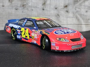 Jeff Gordon #24 DuPont 2003 Monte Carlo Club Car Bank 1 of 2124 - Picture 1 of 12