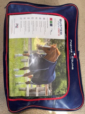 NEW 6’9 Premier Equine 0g Turnout Rug - Image 1 of 2