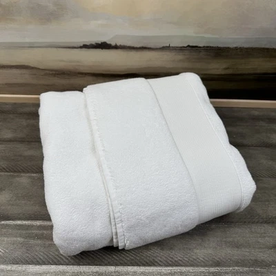 Toalla de baño orgánica clásica Pottery Barn blanca felpa manchas de polvo leer nueva sin etiquetas Foto 1 de 4