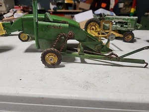Vtg 1/16 Eska Farm Toy John Deere Pull Type 12a Combine READ SEE PICS - Picture 1 of 15