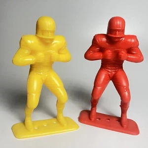 Lot Of 2 #68 #67 MARX PRO BOWL LIVE ACTION FOOTBALL GAME FIGURE VTG Red Yellow 9 - Picture 1 of 6