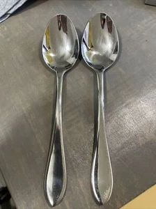Roseann Retroneu 2 Stainless Iced Tea Spoons 18-8 Flatware Korea - Picture 1 of 3