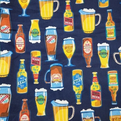 Botellas de cerveza en sarga de algodón de diseño azul real tela de 58" por yarda Foto 1 de 1