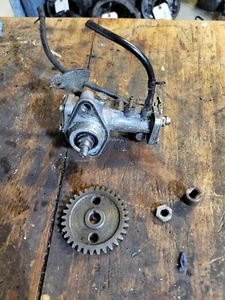 Vintage John Deere Snowmobile Liquifire 440 Oil Pump Kawasaki Invader - Picture 1 of 6