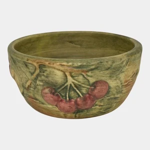 Weller Woodcraft 1920s Vintage Art Pottery Red Cherries Green Bowl Planter - Bild 1 von 6