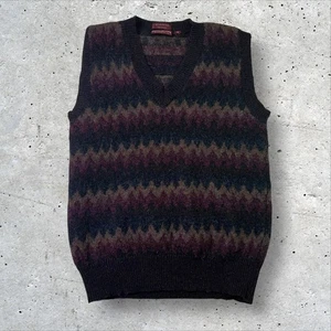Vtg Chaps Ralph Lauren Shetland Wool Sweater Vest Size Medium Zigzag Pattern Red - Picture 1 of 5