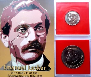 Emanuel Lasker - Deutscher Schachweltmeister 2 Medaillen zum 100.Geburtstag 1968 - Bild 1 von 3