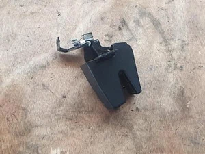 VW CADDY 2K  RIGHT BARN DOOR LOCK, LOWER 12/04-06/15 2K0827506F - Picture 1 of 4