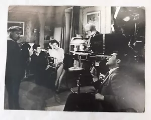 5 miglia a mezzanotte (Sophia Loren & Anthony Perkins) Lobby Card - 1962 (C) - Foto 1 di 7