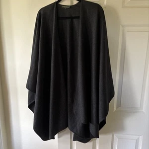Vintage Harve Benard By Benard Holtzman Black Wool Wrap Cape Shawl Poncho OS - Picture 1 of 10