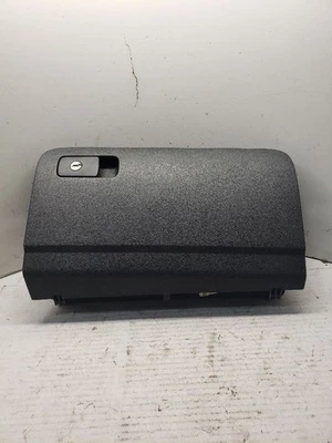 Guantera JETTA 2010 1401516 Foto 1 de 4