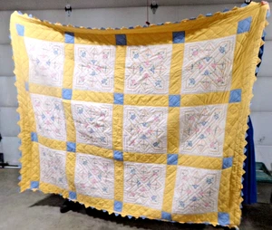 Vintage handgesteppt & bestickt Blumen Quilt 90" x 70" sauber und sofort einsatzbereit - Bild 1 von 6