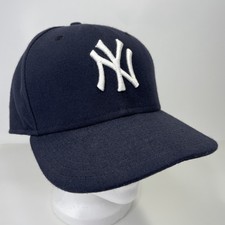 Vintage 2005-2009 New York Yankees On-Field Fitted 7 5/8 Hat Made In USA