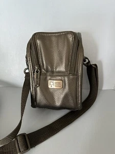 Case Logic Leather Camera Bag Case with 2 Storage Sections Zip + Removable Strap - Picture 1 of 7