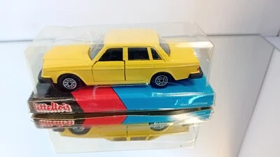 Litteltois Hema Norev 喷气车 沃尔沃 264 黄色 法国制造 1: 43 带盒 — 第 1/4 张图片