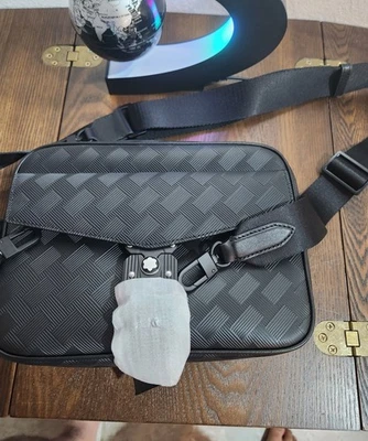 Montblanc Extreme 3.0 messenger with M LOCK 4810 buckle MB198865 - Image 1 of 4