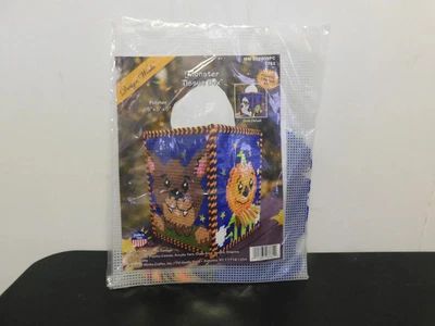 Kit de cubierta de caja de pañuelos Design Works Monster de plástico nunca usado Halloween Th Foto 1 de 3