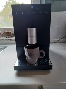 Cecotec Superautomatische Kaffeemaschine Cremmaet Compact, 1350 W, 19 Bar - Bild 1 von 8