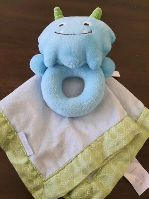 Manta de seguridad Carter's Baby Lovey con Monster Rattle azul verde felpa 13"  Foto 1 de 4