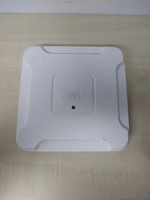 Cisco WAP581-E-K9 Wireless-AC/N Dual Radio AP with 2.5GbE LAN - Image 1 of 4