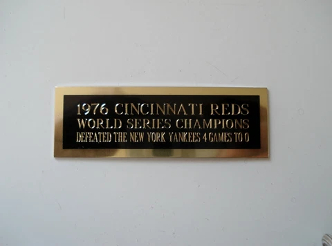 Cincinnati Reds Baseball Card 1976 World Series Card Plaque Nameplate 1" X 3" Cover