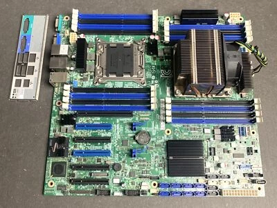 Intel Server Mainboard S2600CP - Xeon E5-2609 (SR0LA) - I/O-Shield/CPU-Kühler - Bild 1 von 4