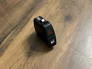 BMW 5 E60 E61 6 E63 E64 X3 E83 X5 E70 X6 E71 Z4 OEM Central Lock Alarm Switch - Foto 1 di 10