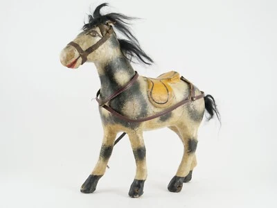 Cheval carton bouilli peint harnachement cuir jouet ancien fin 19ème 38 cm haut - Photo 1/4