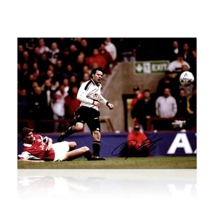Ryan Giggs Signed Manchester United Football Photo: Semi-Final Goal - Picture 1 of 4