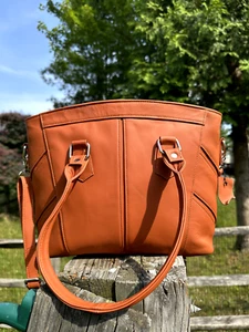 Real Cowhide Leather Handbag For Women's Tan Brown Shoulder Purse with Tassel - Picture 1 of 10