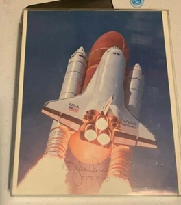 Transbordador Astronauta/Senador JAKE GARN Foto Firmada Abril, 12 1985, Transbordador Espacial - Imagen 1 de 2
