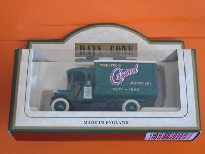 Lledo No 66000 - Diecast Model Of A 1926 Green Dennis Delivery Van - CASTROL - Image 1 of 2