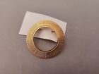 indented lines all around 1.25 " Vintage Brooch Pin Metal Gold Circle with