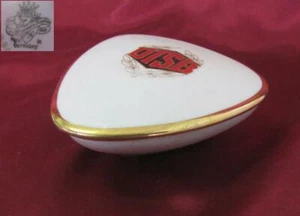 VINTAGE GERMAN PORCELAIN JEWELRY BOX MARKED JLMENAU HENNEBERG  - Picture 1 of 12