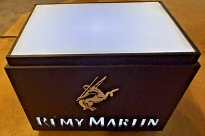 Remy Martin X.O NEW Lighted Pedestal Stand Bar Shelf Liquor Display 6" X 4" X 4" - Picture 1 of 7
